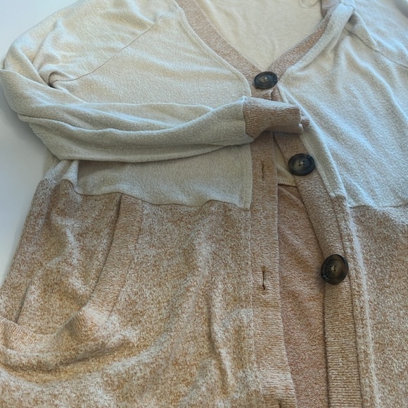 BKE boho cardigan small two tone button up - Picture 3 of 9
